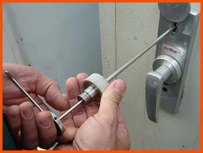 Little Neck Locksmith Service Little Neck, NY 718-971-9657  Little Neck Locksmith Service Little Neck, NY 718-971-9657